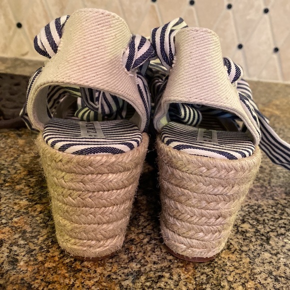 Zara espadrilles wedges with ankle tie shoes. - Picture 5 of 7